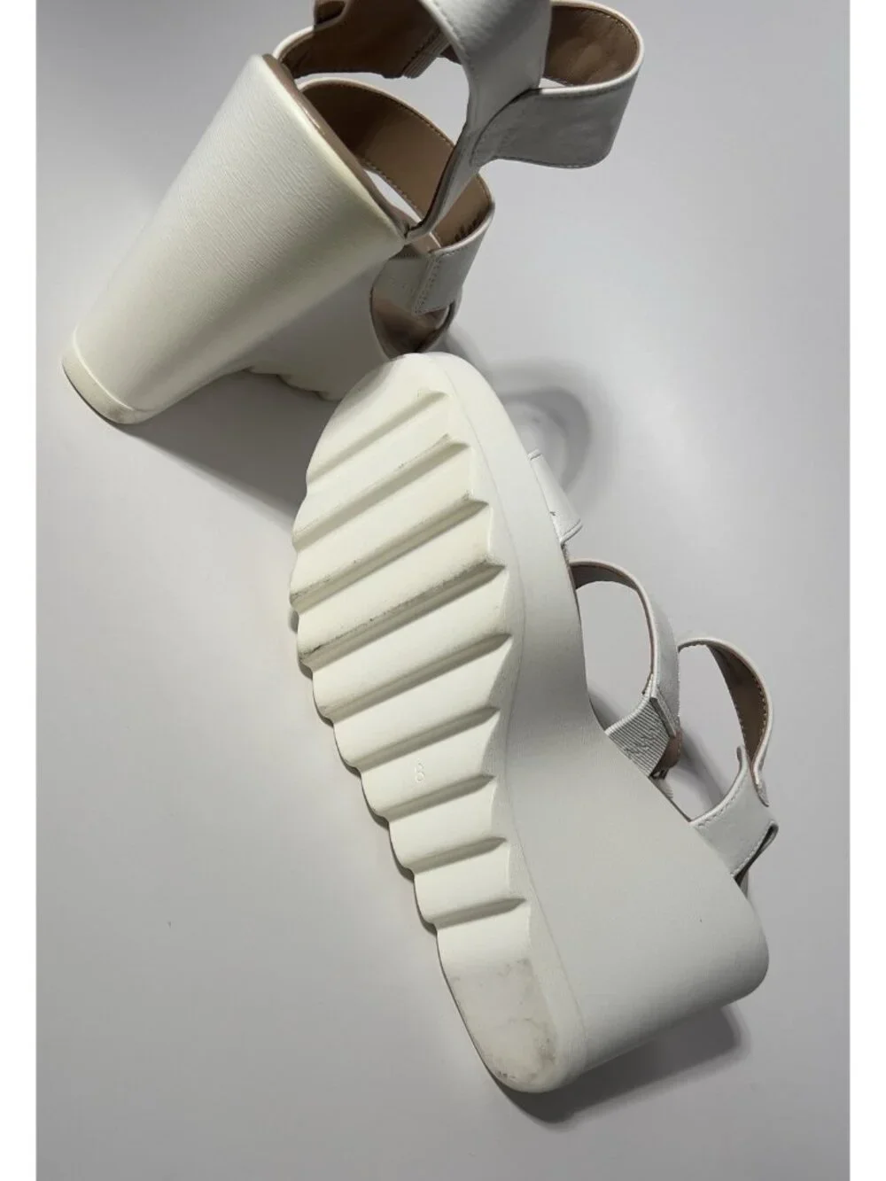 Sun + Stone Siennaa White Platform Wedge Sandals Women’s 8M